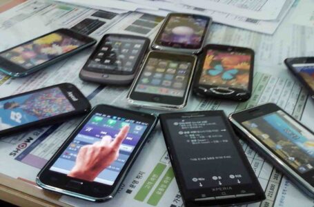 The shortage of components continues to affect the sale of smartphones